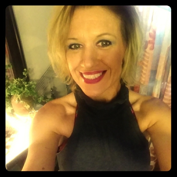 Meet your Posher, Jamey - Picture 1 of 7
